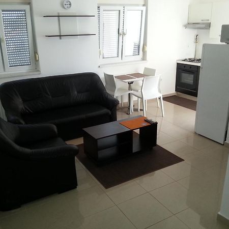 Villa Martini - Apartments & Rooms Vukovar Ruang foto